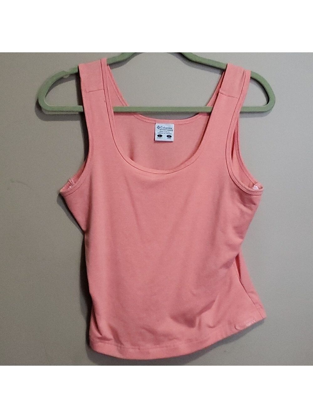 Columbia tank top size large